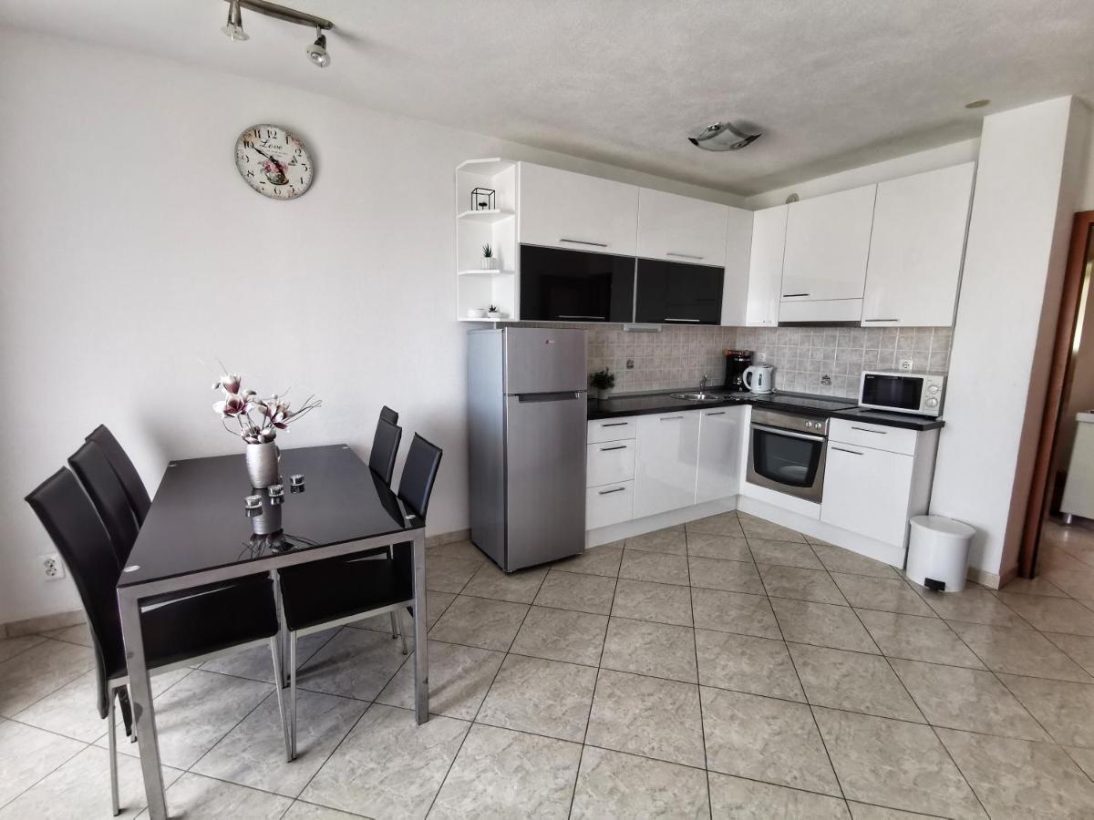 Apartments Villa Jelena Seget Vranjica Eksteriør bilde